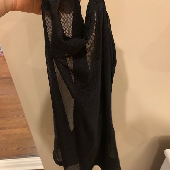 Black workout top - Picture 2 of 2